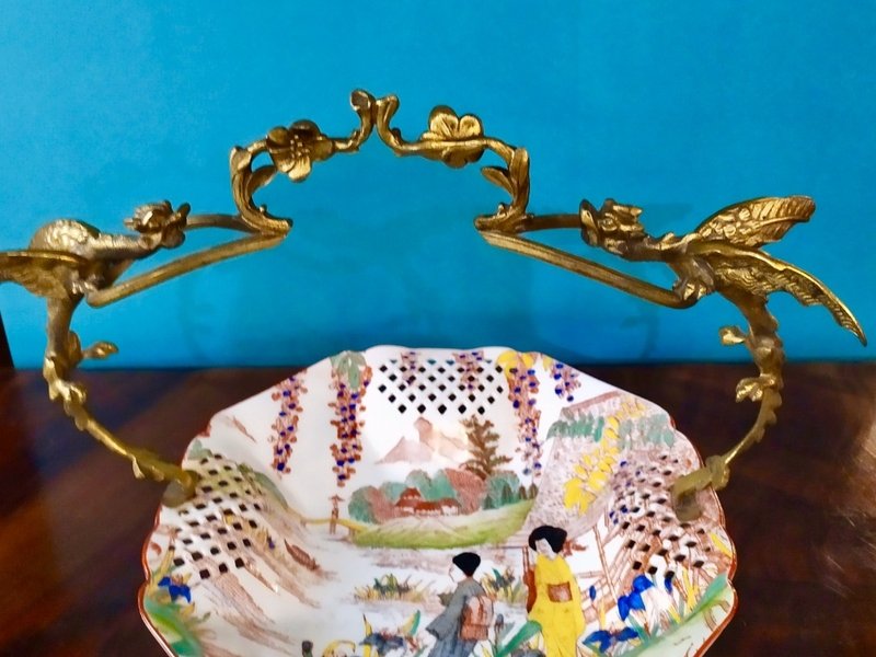 Антикварная декоративная тарелка в стиле Ориентал 0