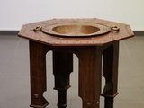 Старинный круглый стол 0